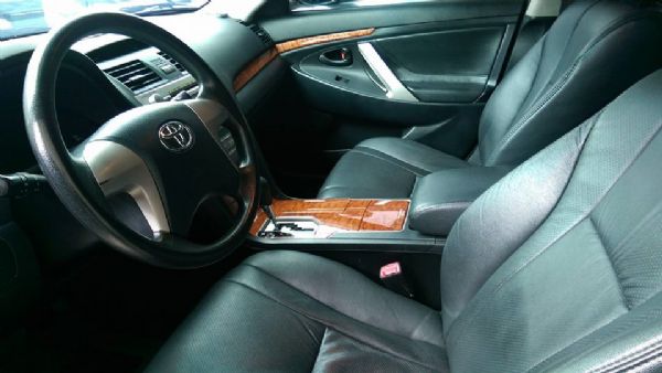 09年 CAMRY 銀色 漂亮色 照片5