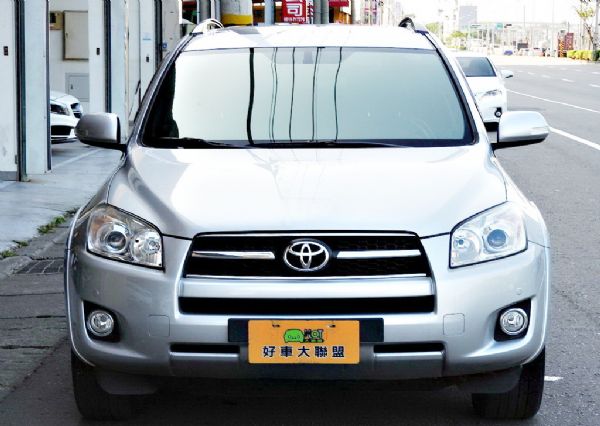 RAV4 2.4 全額貸免保人可超貸 照片2