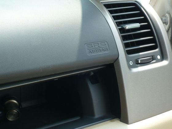 Honda 本田  CR-V 2.0 照片7