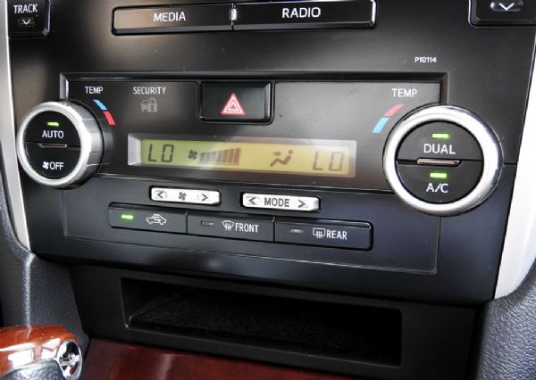 Camry 免保人可全貸可超貸 照片10