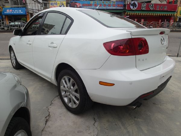 2006年 Mazda3 1.6 白 照片10