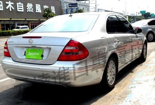 2005年 賓士 E240 銀 36萬 照片10