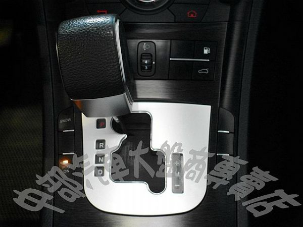 2010年 那智捷 7SUV 銀 27萬 照片6