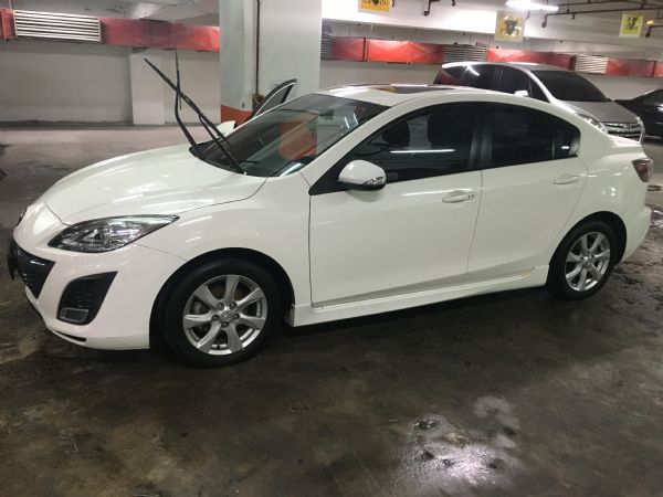 MAZDA 3 馬自達 照片3