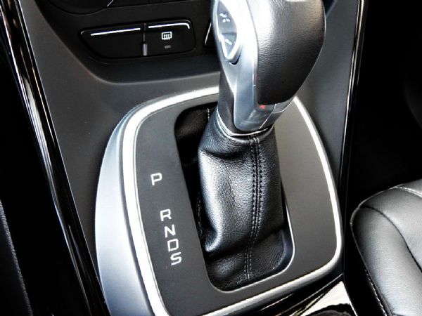 KUGA 1.5 全額貸免保人可超貸 照片7
