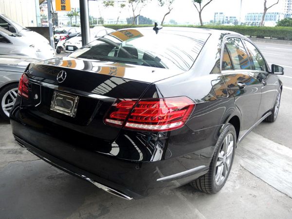 新車2015年未領牌 BENZ E250 照片9