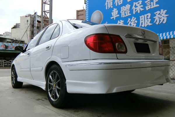 日產 Nissan Sentra 照片9