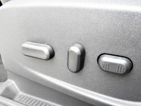KUGA 2.0 免保人可全貸可超貸 照片7