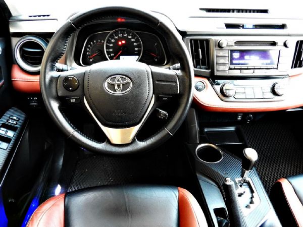 RAV4 2.0 免保人可全貸可超貸 照片10