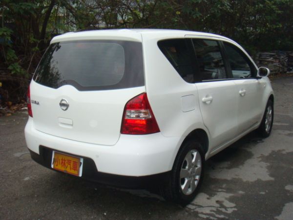 NISSAN LIVINA 照片2