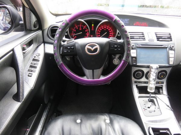  MAZDA 3 馬3 5門  照片5