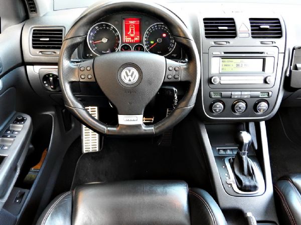 Golf GTI2.0免保人可全貸可超貸 照片6