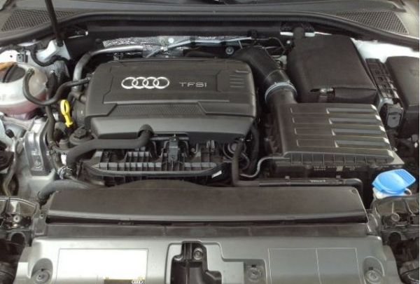 AUDI A3 照片6