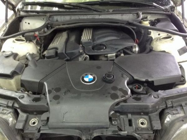 BMW 318i 不朽經典 照片6