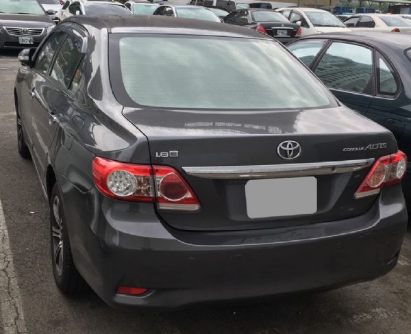 2013年 TOYOTA Altis 照片2