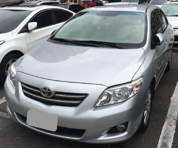 2013年 TOYOTA Altis 照片1