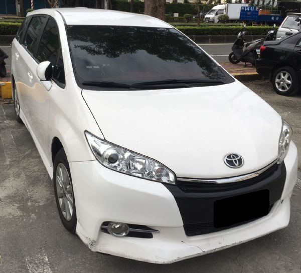 2013年 toyota Wish 照片1