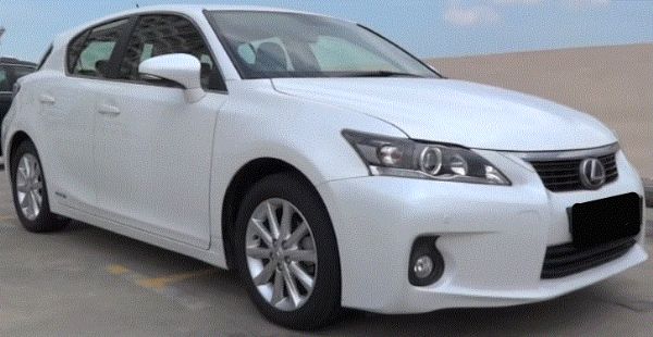 LEXUS CT200H 照片1