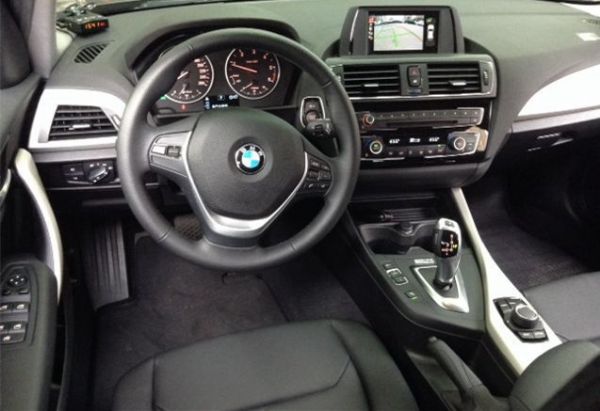 2015年 BMW 118D 柴油 照片4