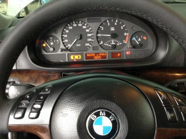 2002年 BMW 318I 照片7