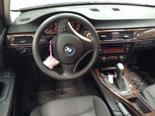 2008年 BMW 320I 照片4