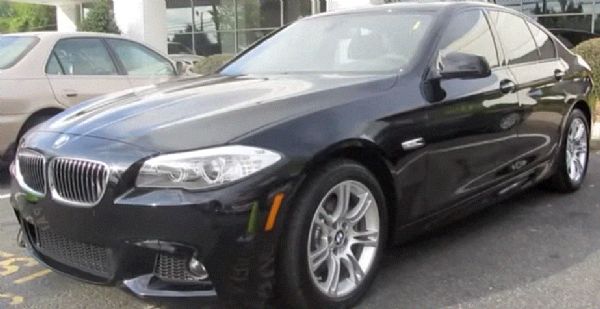 2011年 BMW 528I 照片1