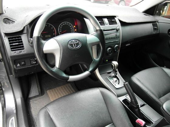 Toyota 豐田 Altis 1.8灰 照片9