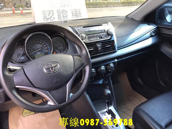 內部寬敞舒適國民車VIOS 照片4