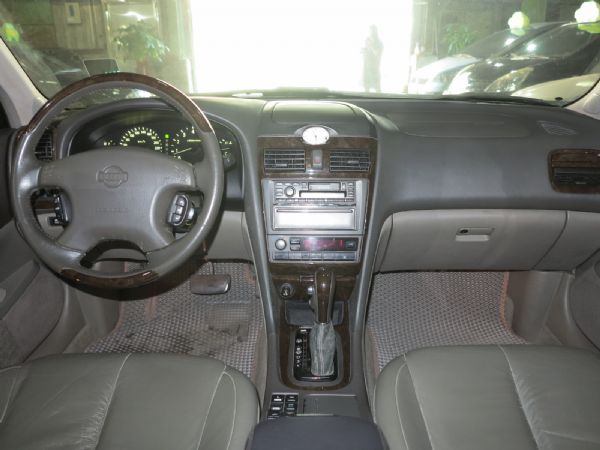 2001 Nissan  cefiro  照片8