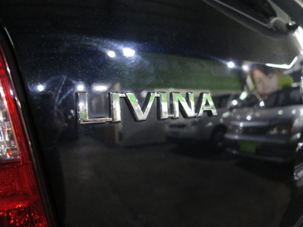 2010 Nissan Livina 照片5