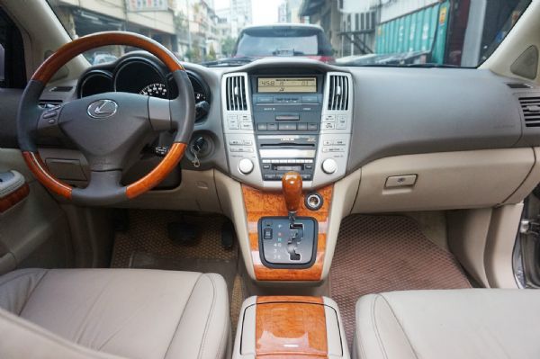 2004 LexuS rx330 3.3 照片4