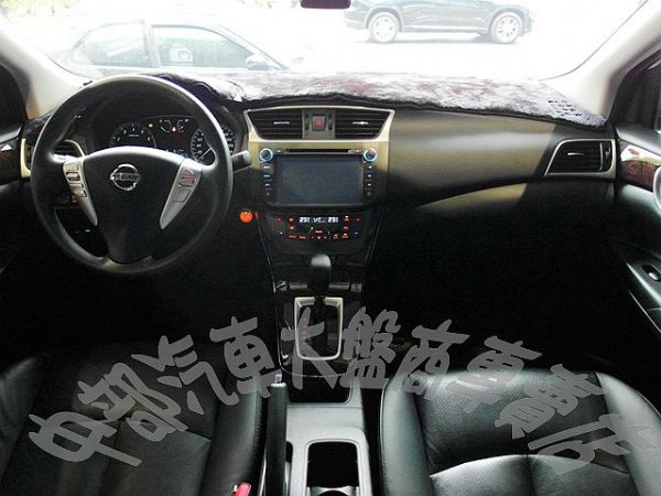 2015年 Sentra 白 34萬  照片4