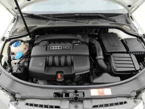 Audi 奧迪  A3 1.6 照片10
