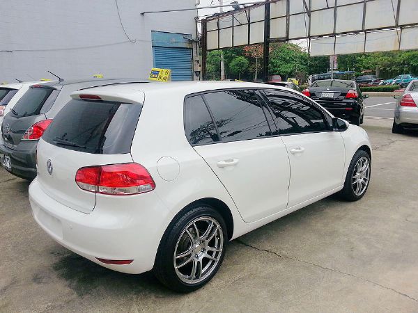 Golf 1.6 MK6 可全額貸找錢 照片5