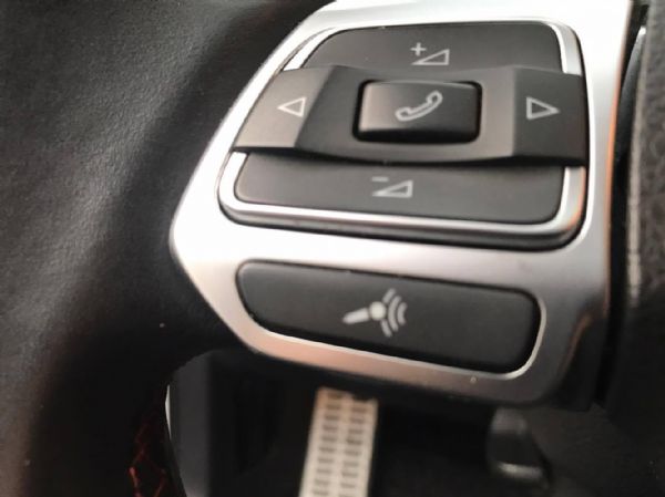 【2012年VW GTI五門掀背 天窗  照片4