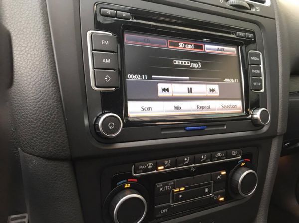 【2012年VW GTI五門掀背 天窗  照片7