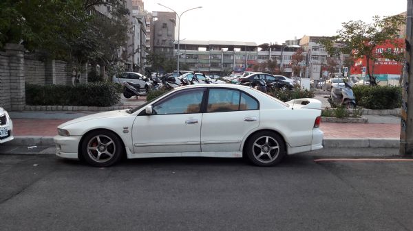 自售2000年小改Galant 6A13 照片2