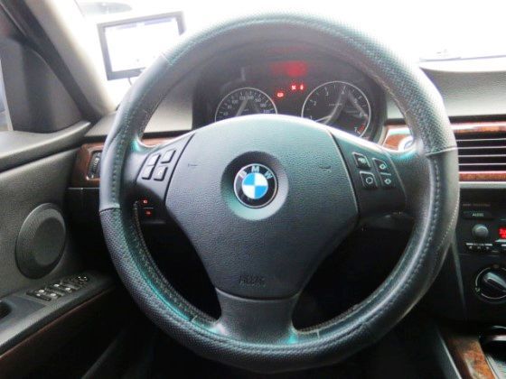 BMW 寶馬  3系列  320 2.0 照片5