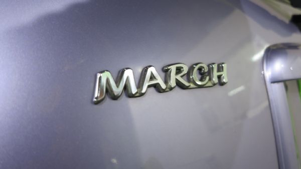 Nissan March 照片8