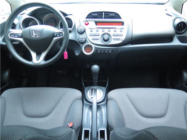 2013年 Honda 本田 FIT  照片4