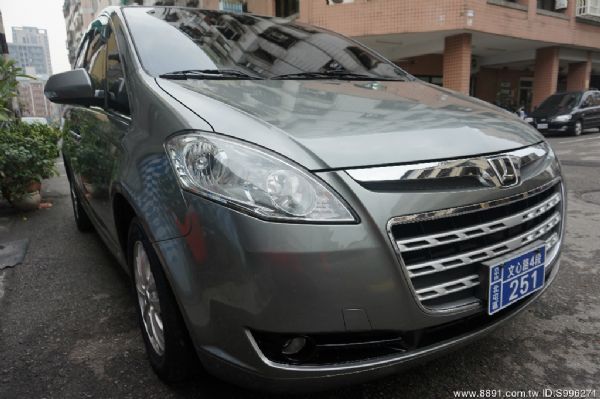 2010 luxgen 7 MPV  照片1