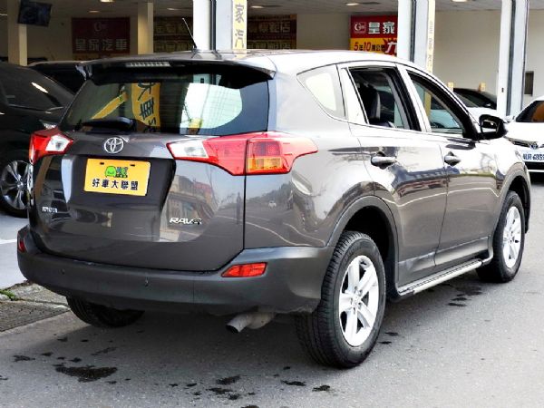 RAV4 2.0 免保人可全貸可超貸 照片5