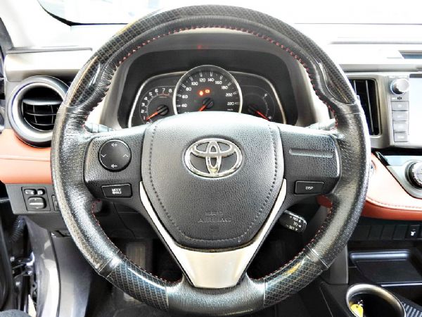 RAV4 2.0 免保人可全貸可超貸 照片8