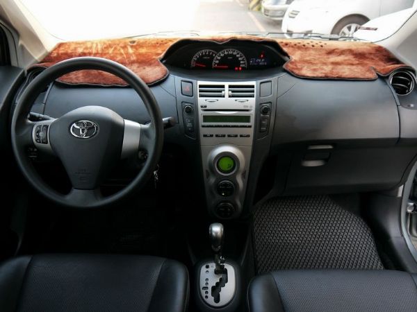 ☆保證實價☆ Yaris G版頂級 照片8