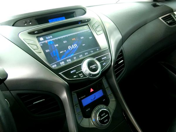 2013年ELANTRA GLS極光旗艦 照片7