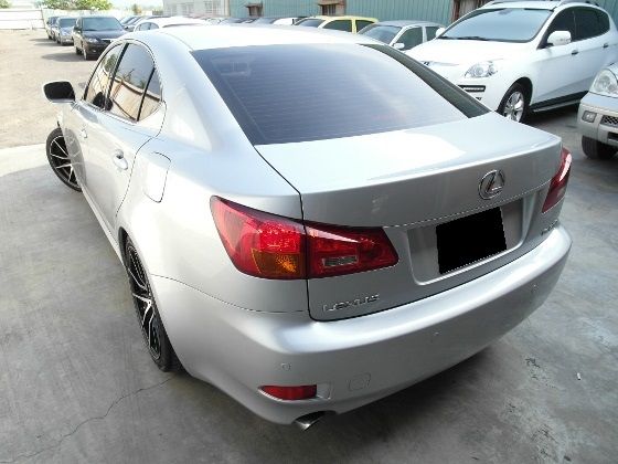Lexus IS250 2.5 照片10