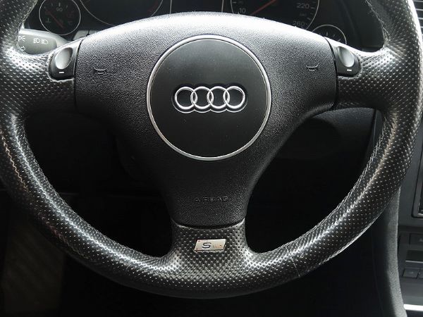 AUDI 正2005年 DTM版 A4  照片4