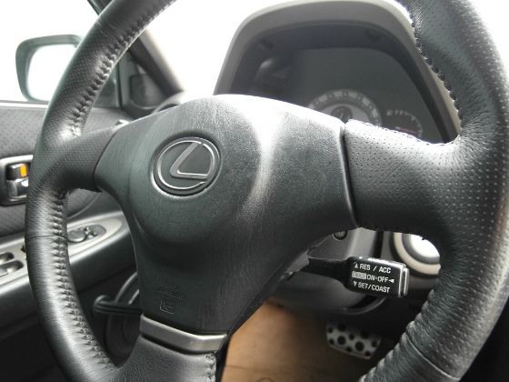 2000年 Lexus IS 200 照片3