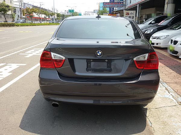 BMW 寶馬 320i  照片4