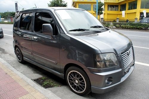 03年優質代步車 好停車 冷氣涼 小車  照片1